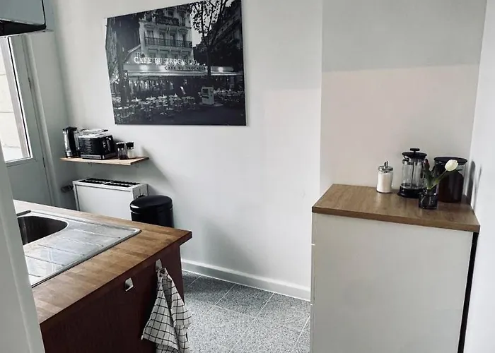 Exclusive With Roof Terraces In D-unterbilk Düsseldorf